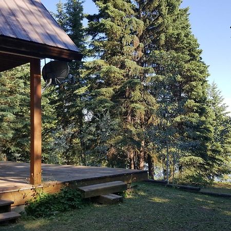 Bed and Breakfast Wettstone Guest Ranch Bridge Lake Номер фото
