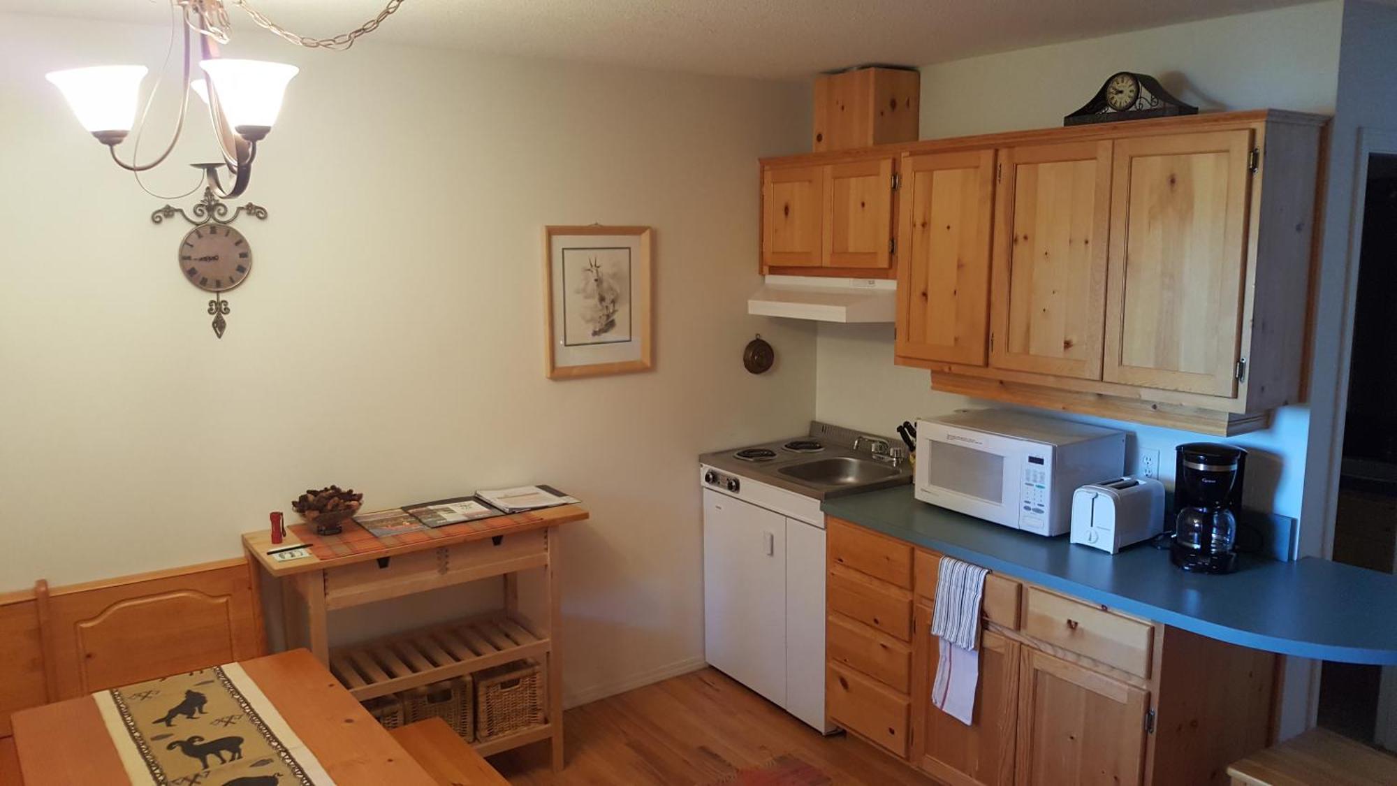 Bed and Breakfast Wettstone Guest Ranch Bridge Lake Номер фото